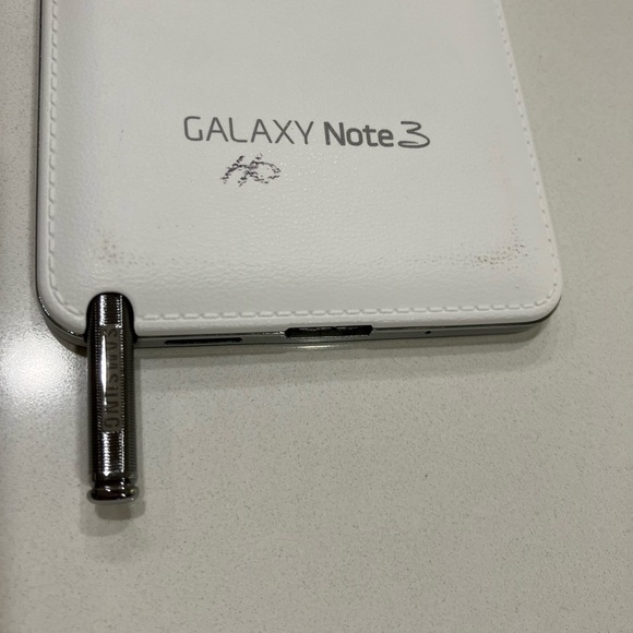 Samsung Galaxy Note 3 - Picture 4 of 4